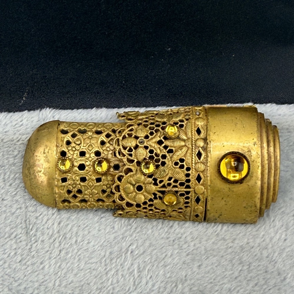Vintage D Meltzer Den Inc NY Dress Fur Clip Gold Tone Filigree Yellow Stone